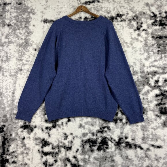 LL Bean Lambs Wool Sweater Mens Size S/M Blue V-Neck Comfort Casual - Picture 2 of 8